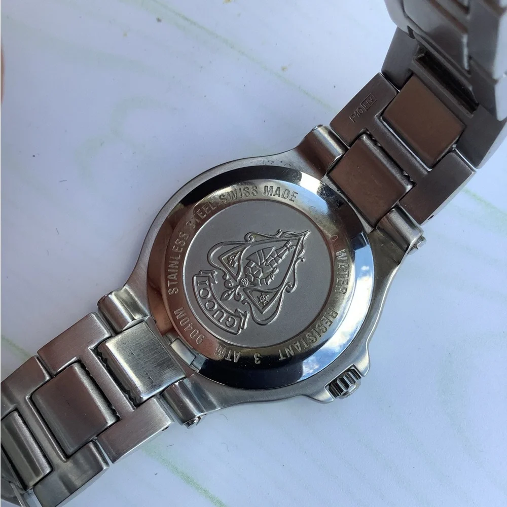 Mens Gucci Stainless Steel Bracelet Watch🌟🌟